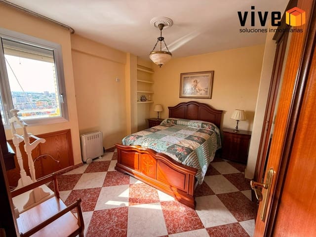 3 makuuhuone Asunto vuokrattavana paikassa Rochelambert, Sevilla kaupunki mukana 
autotalli - 1 050 € (Ref: 10030691)