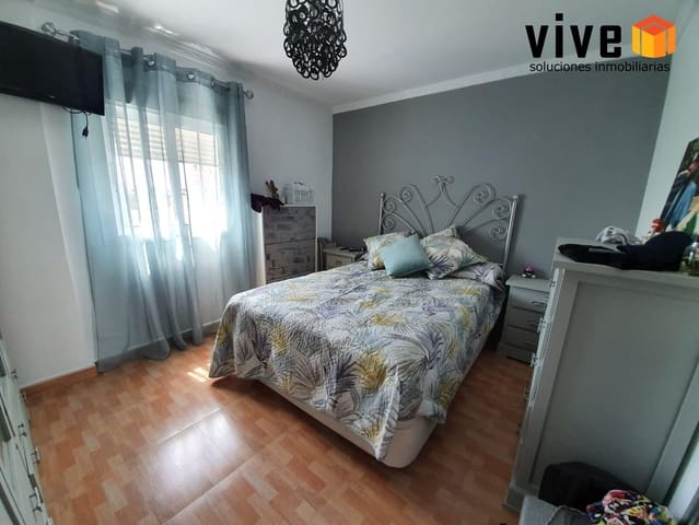 2 slaapkamer Flat te huur in San Juan de Aznalfarache met garage - € 850 (Ref: 10043163)