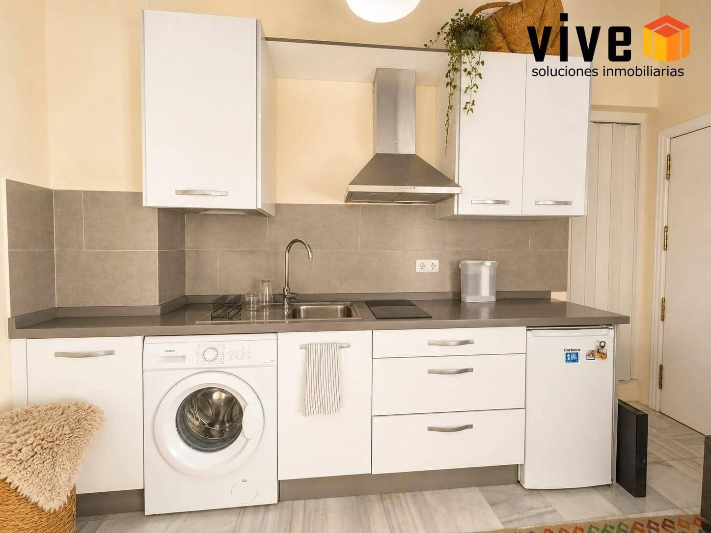 1 soverom Penthouse til salgs i Sevilla by - € 280 000 (Ref: 10047483)