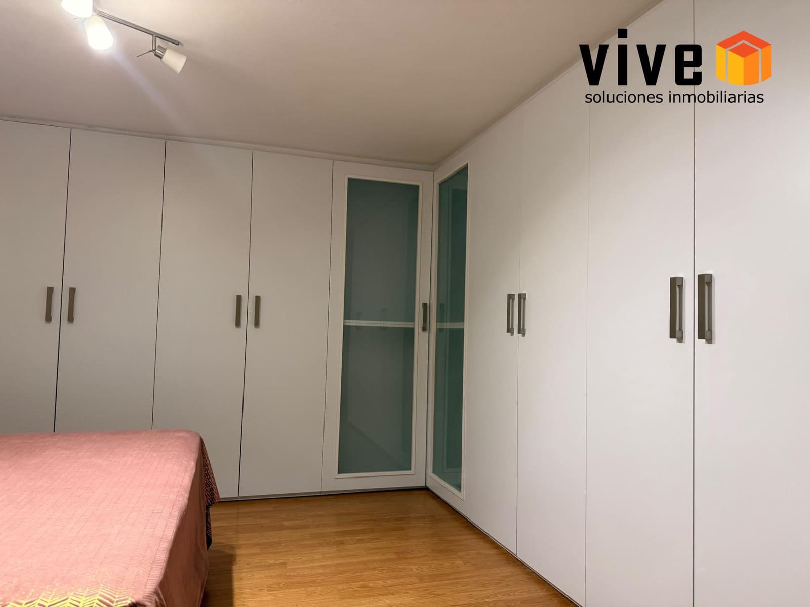 4 sovrum Lägenhet till salu i Sevilla stad - 550 000 € (Ref: 10115795)