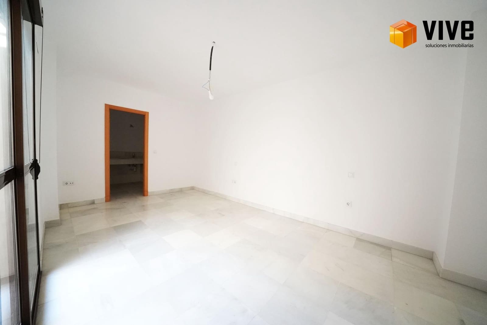 5 soveværelse Byhus til salg i Sevilla by med garage - € 730.000 (Ref: 10171551)