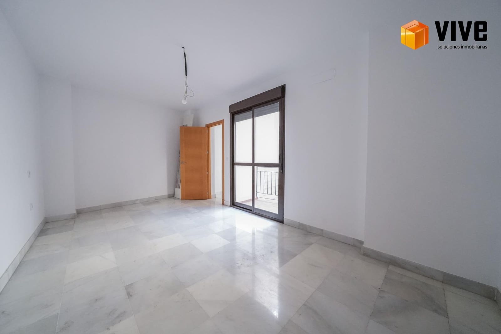 5 soveværelse Byhus til salg i Sevilla by med garage - € 730.000 (Ref: 10171551)