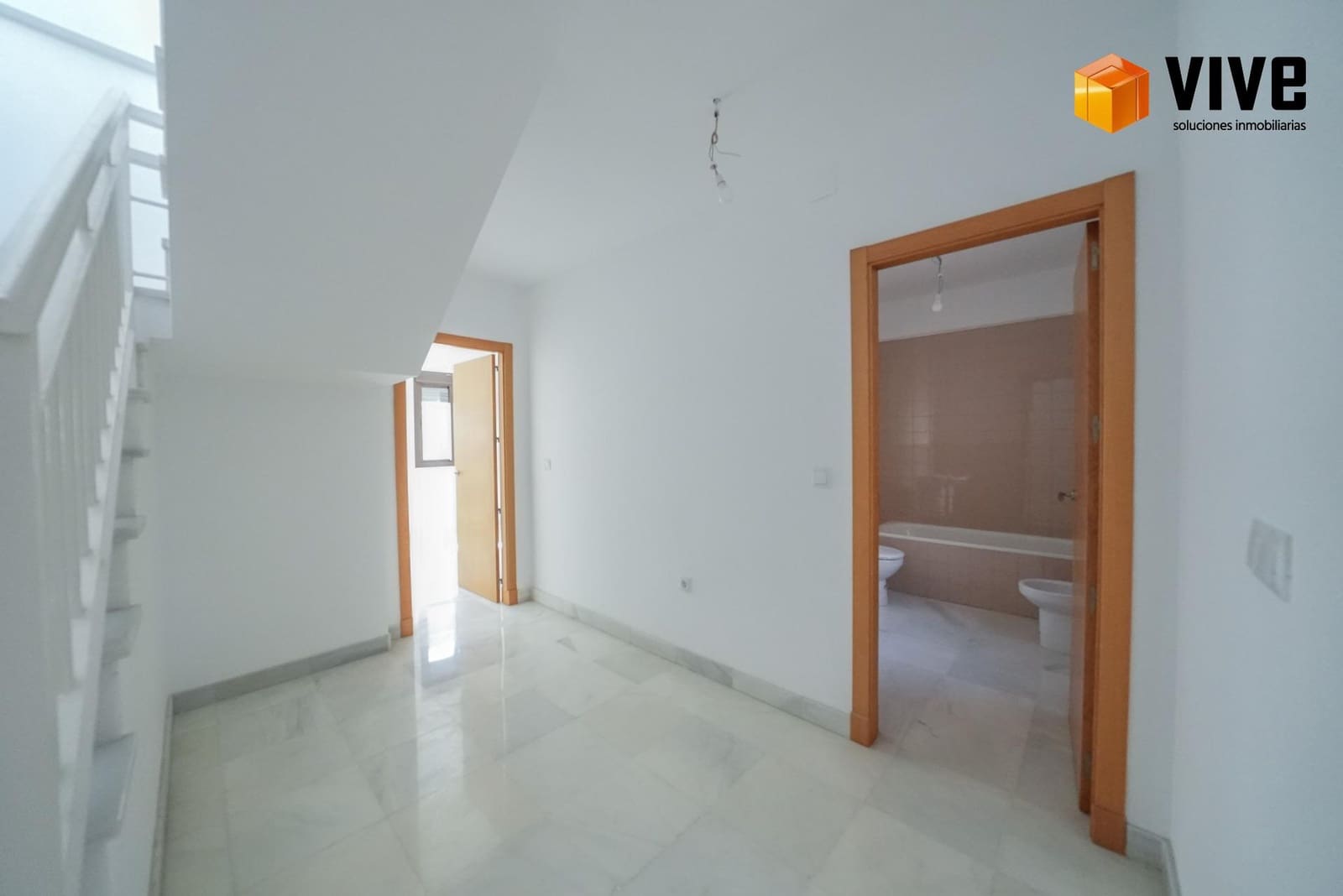 5 soveværelse Byhus til salg i Sevilla by med garage - € 730.000 (Ref: 10171551)