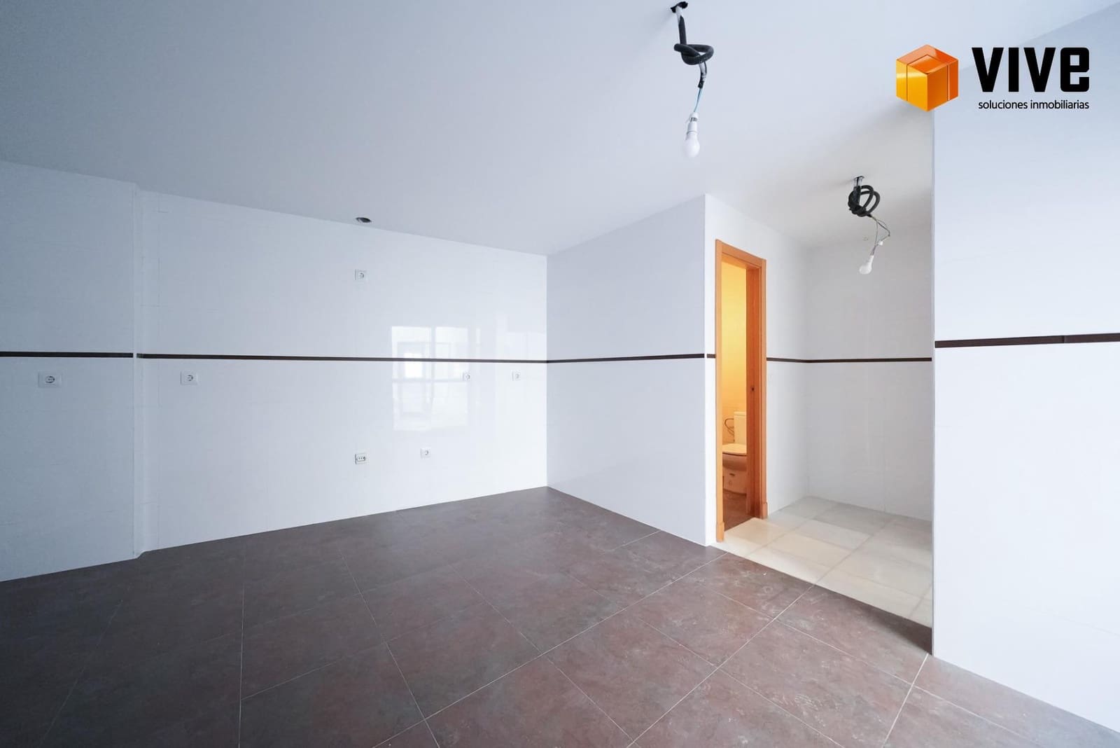 5 soveværelse Byhus til salg i Sevilla by med garage - € 730.000 (Ref: 10171551)