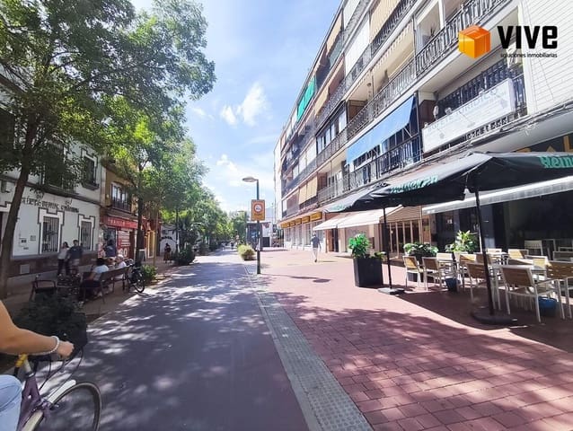 5 soverom Hus til salgs i Sevilla by med garasje - € 730 000 (Ref: 10171551)