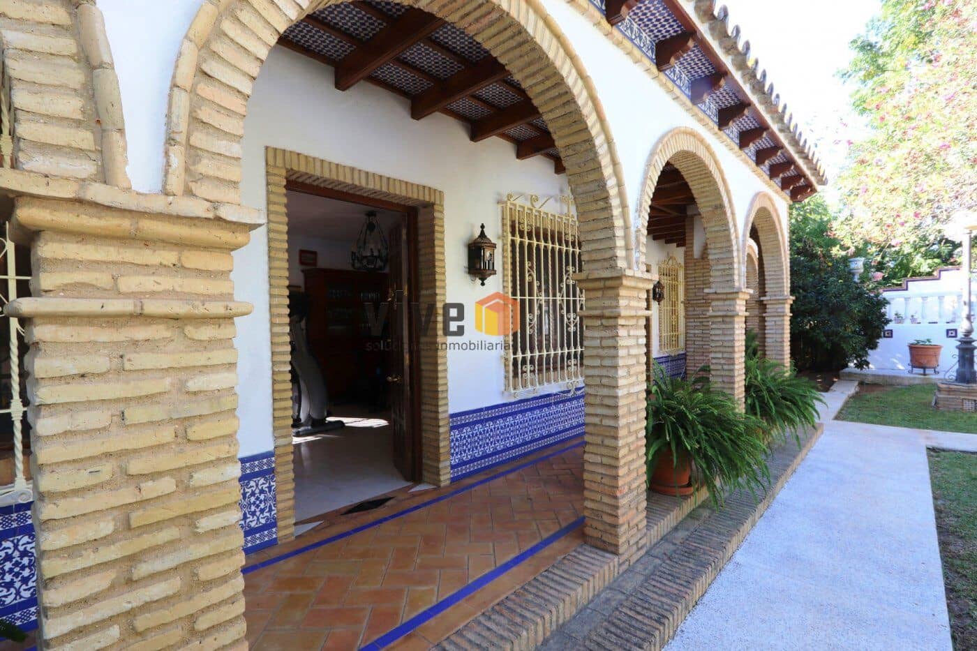 14 soveværelse Villa til salg i Espartinas med swimmingpool garage - € 3.120.000 (Ref: 8239635)