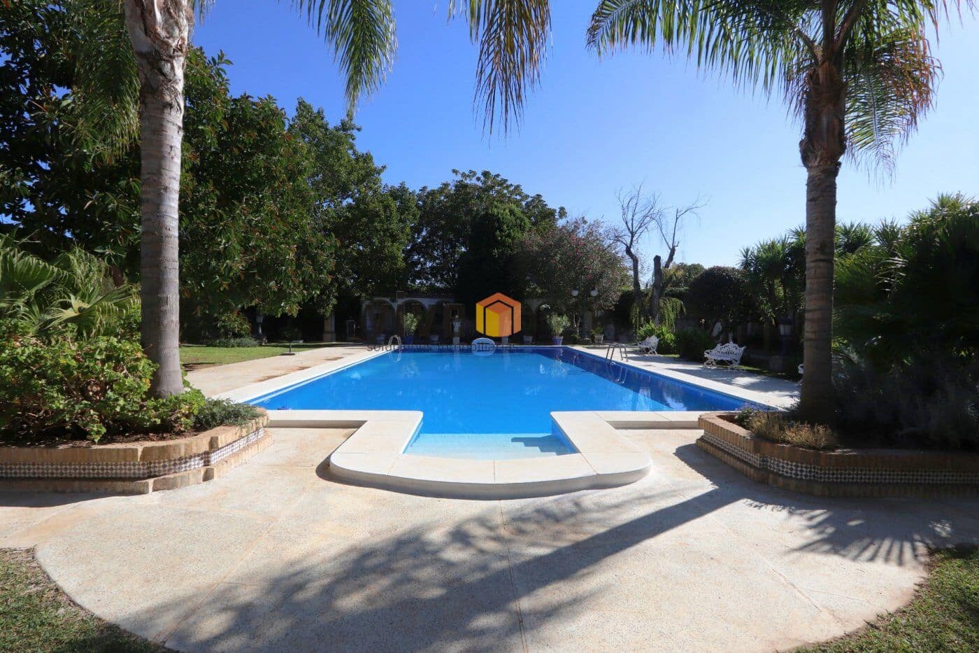 14 soveværelse Villa til salg i Espartinas med swimmingpool garage - € 3.120.000 (Ref: 8239635)