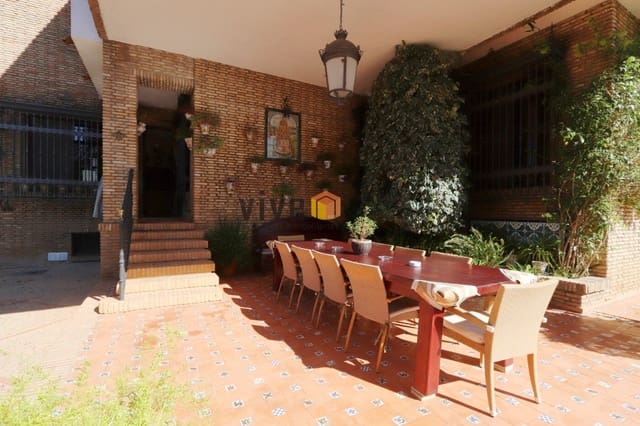 14 slaapkamer Villa te koop in Espartinas met zwembad garage - € 3.120.000 (Ref: 8239635)