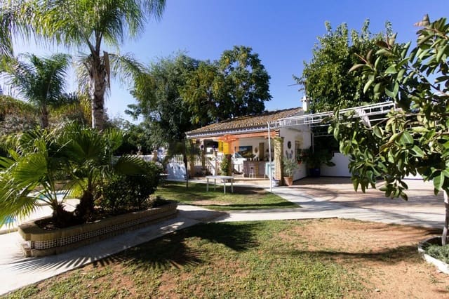 14 slaapkamer Villa te koop in Espartinas met zwembad garage - € 3.120.000 (Ref: 8239635)