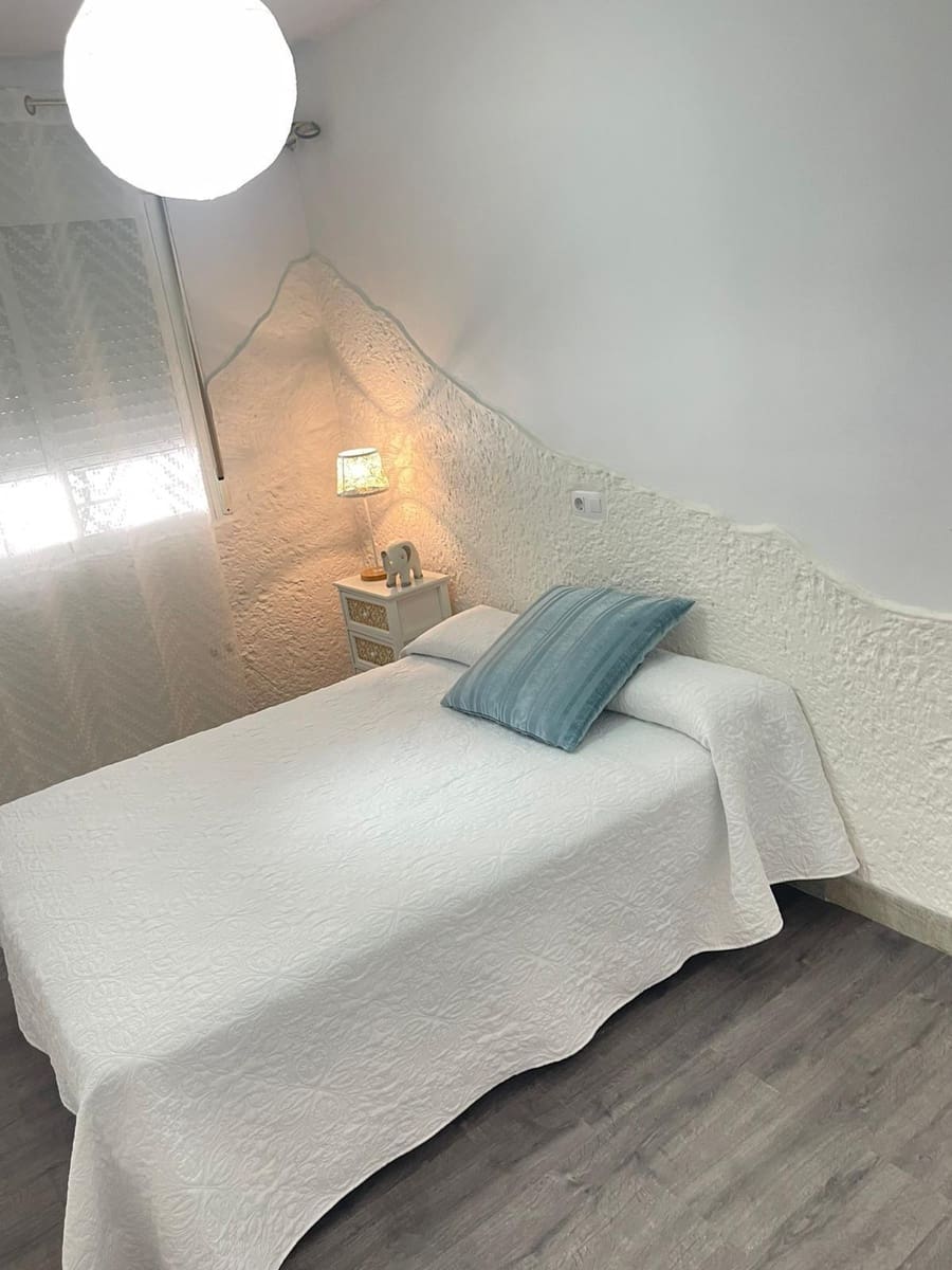 8 sypialnia Finka/Dom wiejski na sprzedaż w Zafra z basenem garażem - 482 670 € (Ref: 8239647)