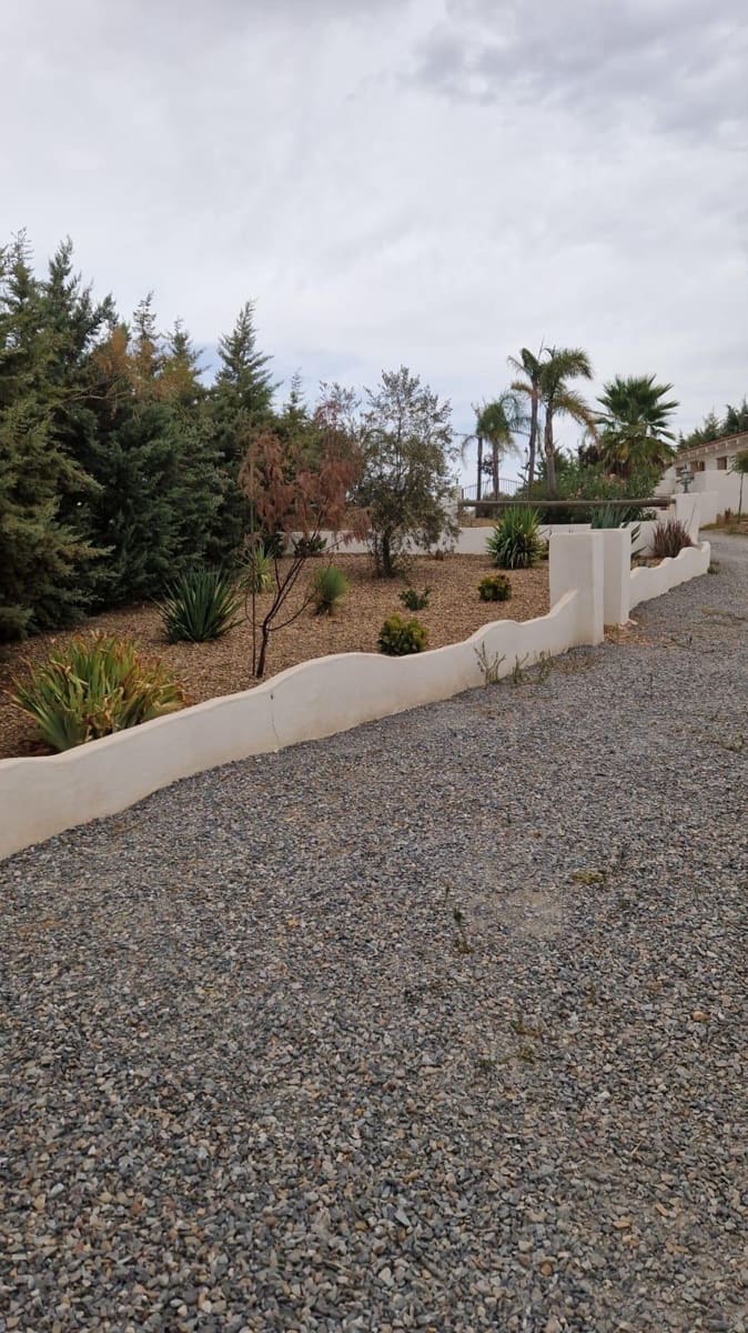 8 sypialnia Finka/Dom wiejski na sprzedaż w Zafra z basenem garażem - 482 670 € (Ref: 8239647)