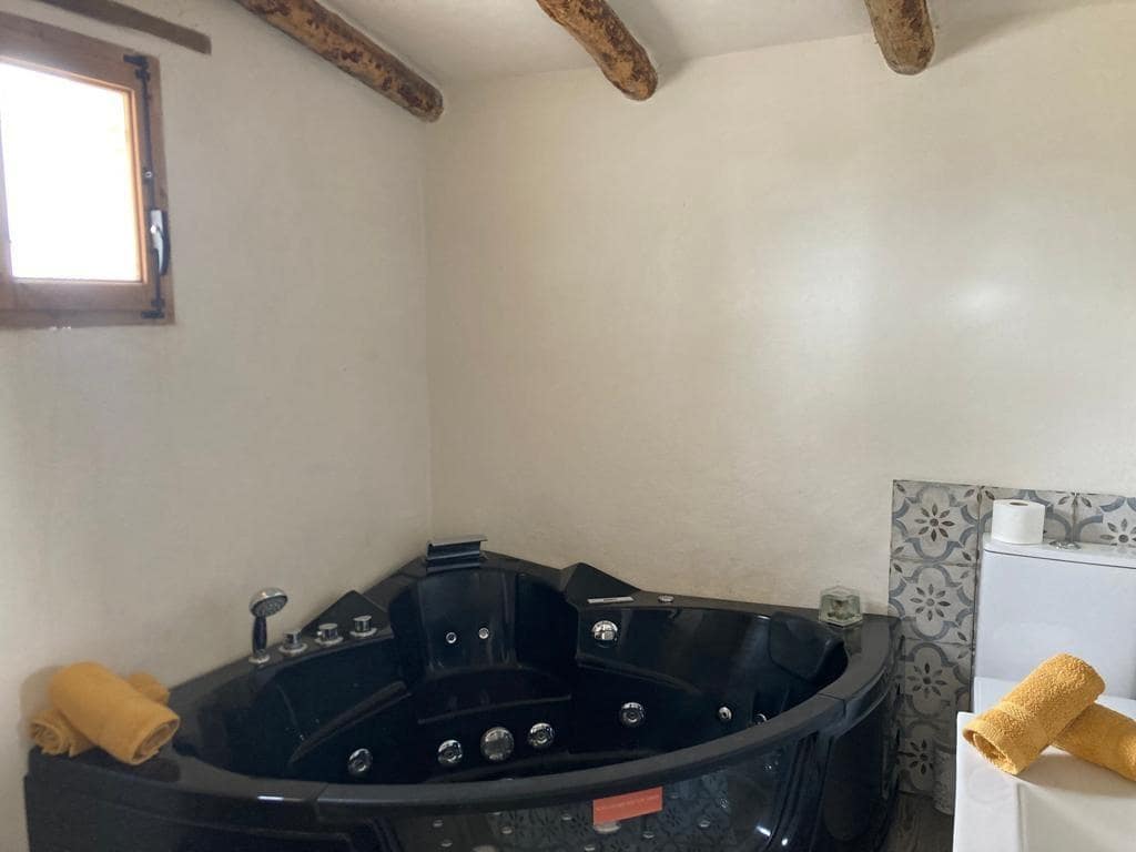 8 sypialnia Finka/Dom wiejski na sprzedaż w Zafra z basenem garażem - 482 670 € (Ref: 8239647)