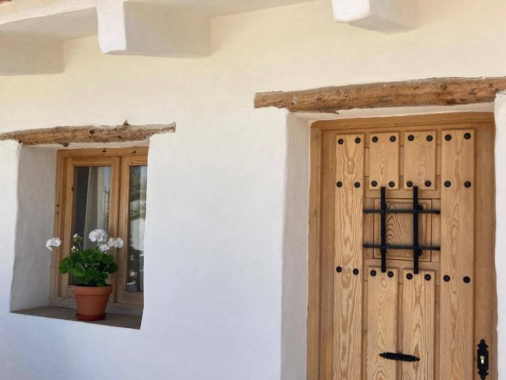 8 sypialnia Finka/Dom wiejski na sprzedaż w Zafra z basenem garażem - 482 670 € (Ref: 8239647)