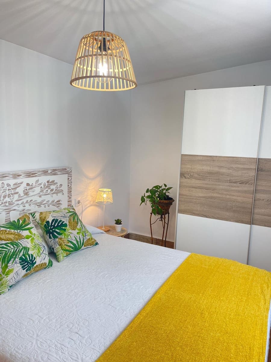 8 sypialnia Finka/Dom wiejski na sprzedaż w Zafra z basenem garażem - 482 670 € (Ref: 8239647)