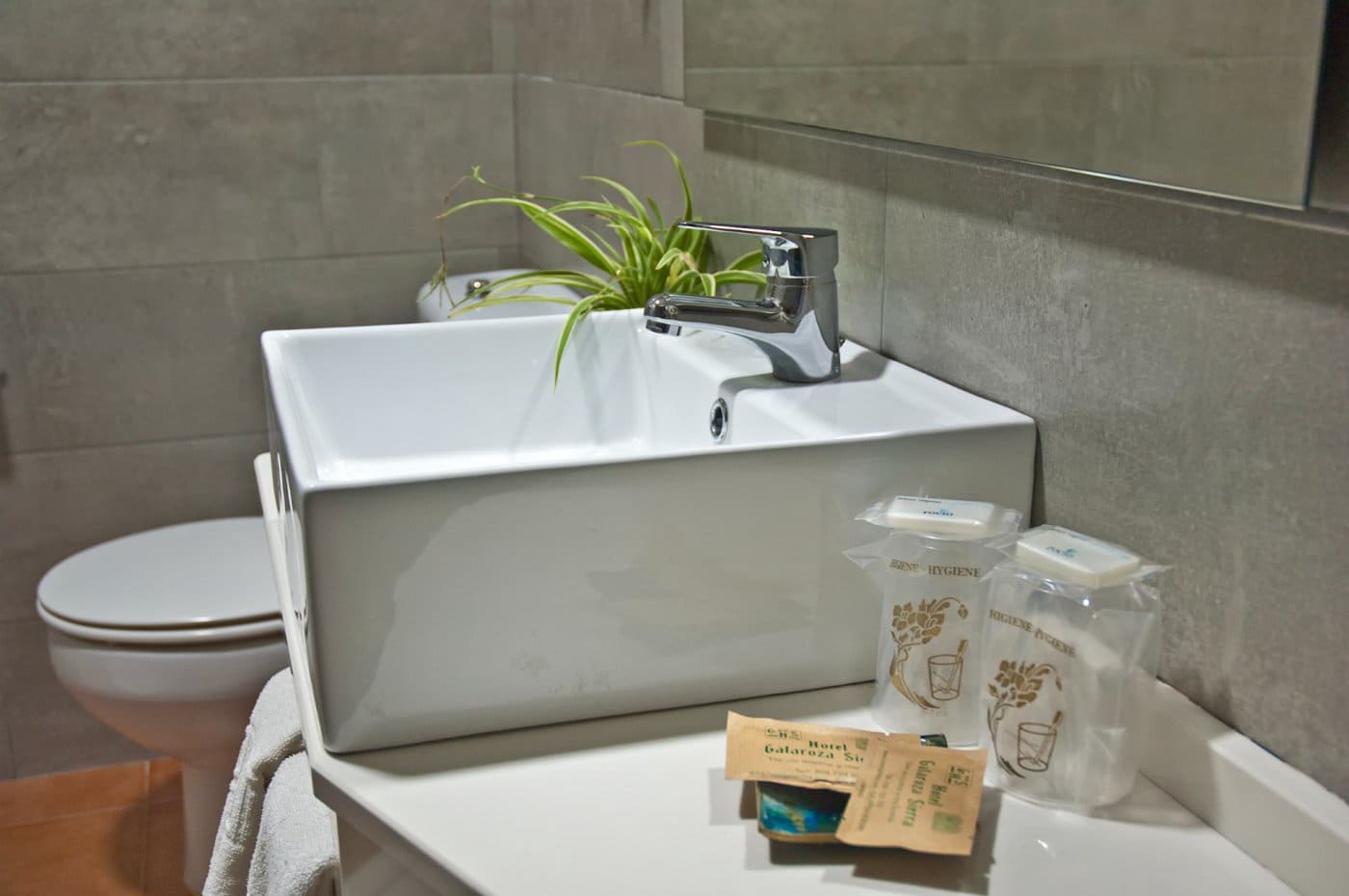 24 soveværelse Hotel til salg i Galaroza med swimmingpool garage - € 1.200.000 (Ref: 8239651)