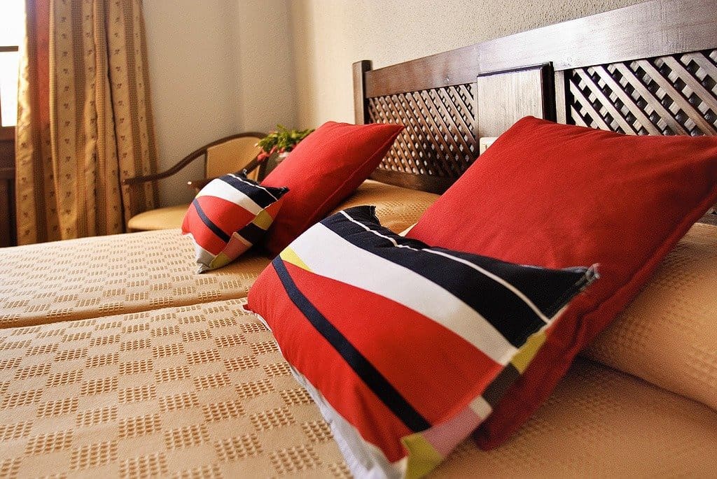 24 bedroom Hotel for sale in Galaroza with pool garage - € 1,200,000 (Ref: 8239651)