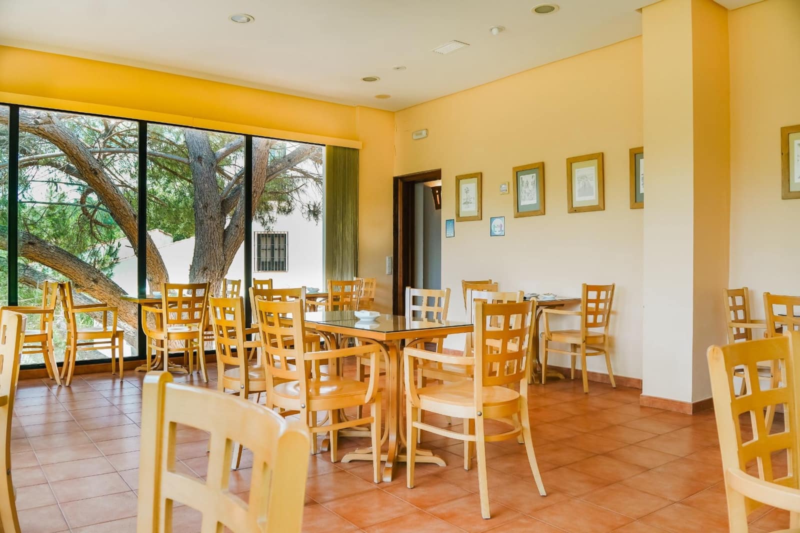 24 bedroom Hotel for sale in Galaroza with pool garage - € 1,200,000 (Ref: 8239651)