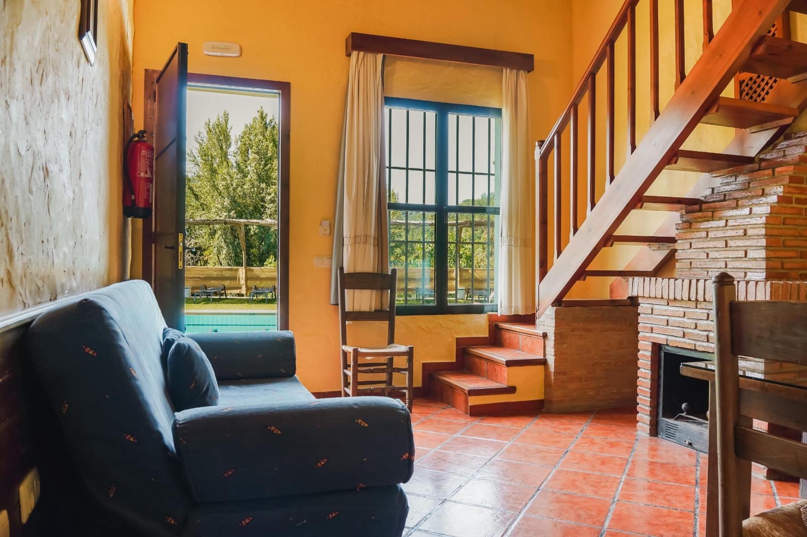 24 bedroom Hotel for sale in Galaroza with pool garage - € 1,200,000 (Ref: 8239651)