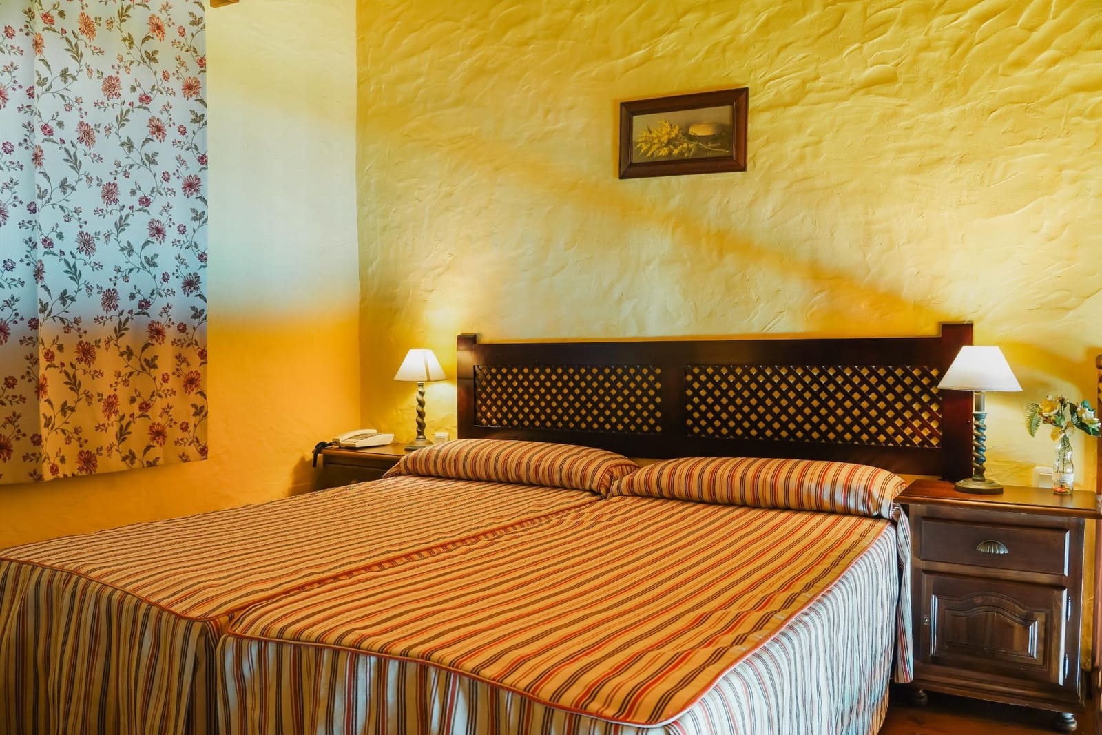 24 bedroom Hotel for sale in Galaroza with pool garage - € 1,200,000 (Ref: 8239651)