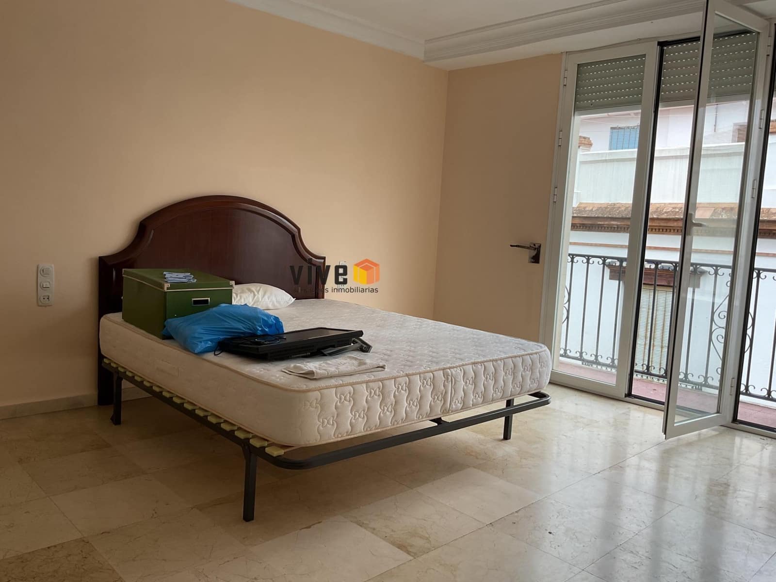 5 soveværelse Lejlighed til salg i Sevilla by med garage - € 1.120.000 (Ref: 8662347)