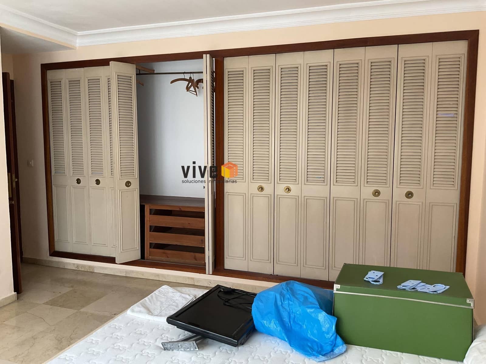 5 soveværelse Lejlighed til salg i Sevilla by med garage - € 1.120.000 (Ref: 8662347)