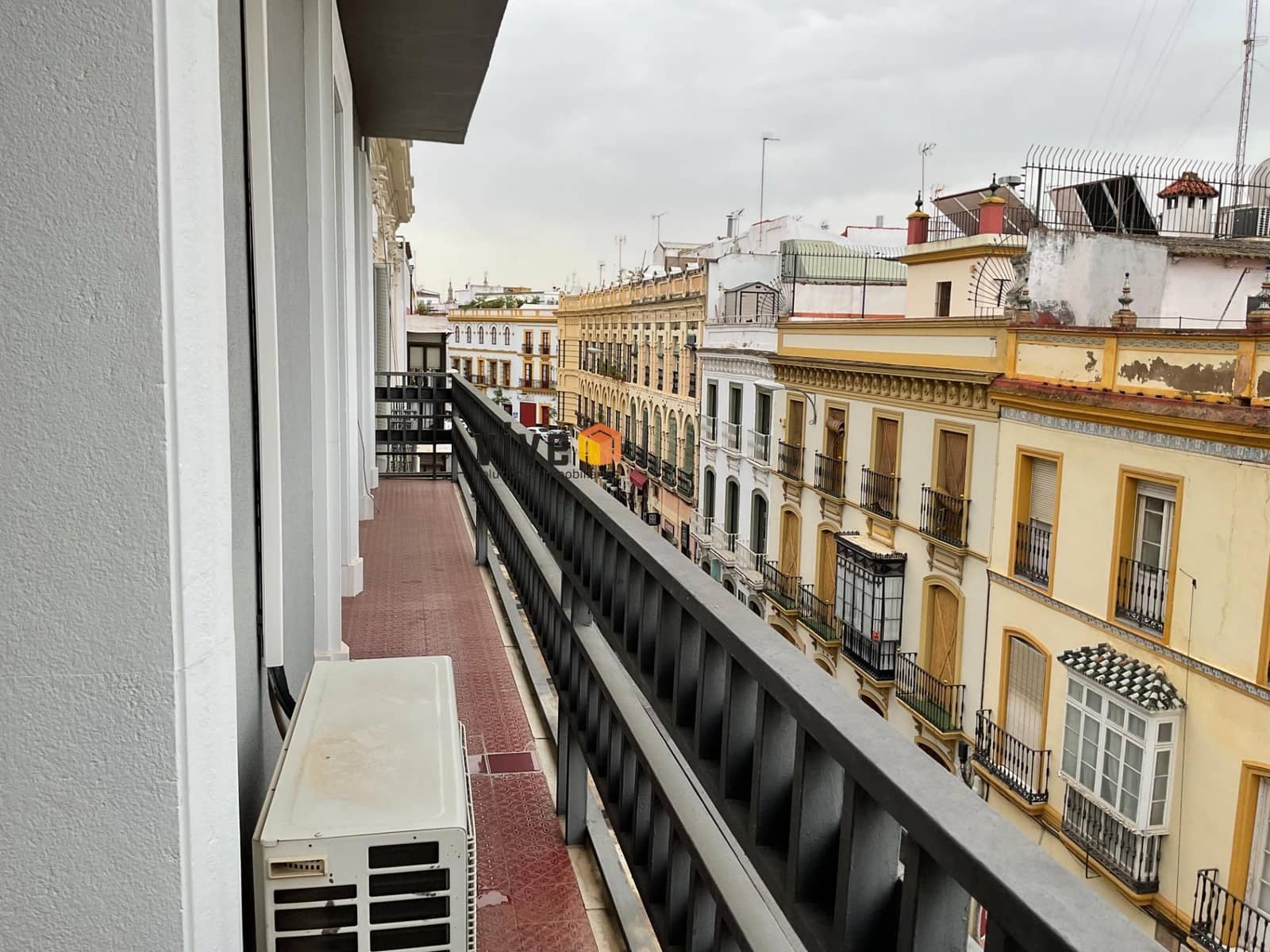 5 soveværelse Lejlighed til salg i Sevilla by med garage - € 1.120.000 (Ref: 8662347)