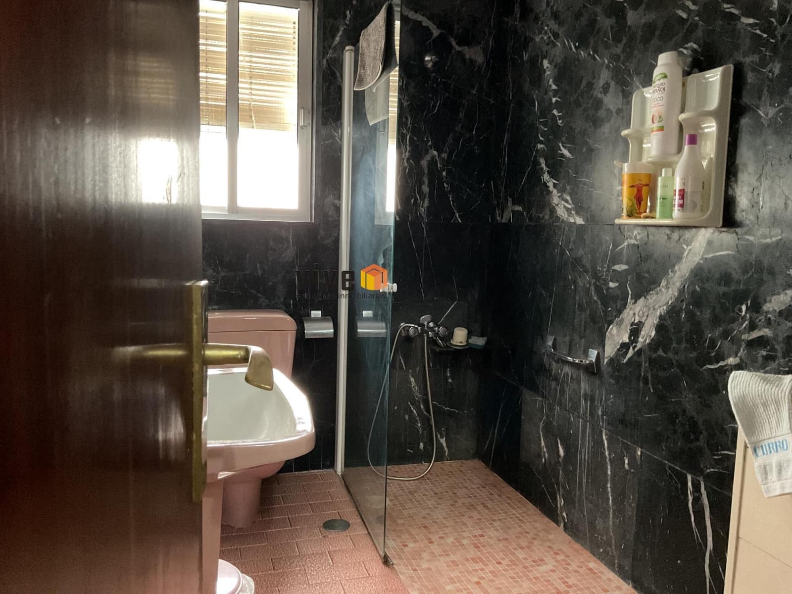 5 soveværelse Lejlighed til salg i Sevilla by med garage - € 1.120.000 (Ref: 8662347)