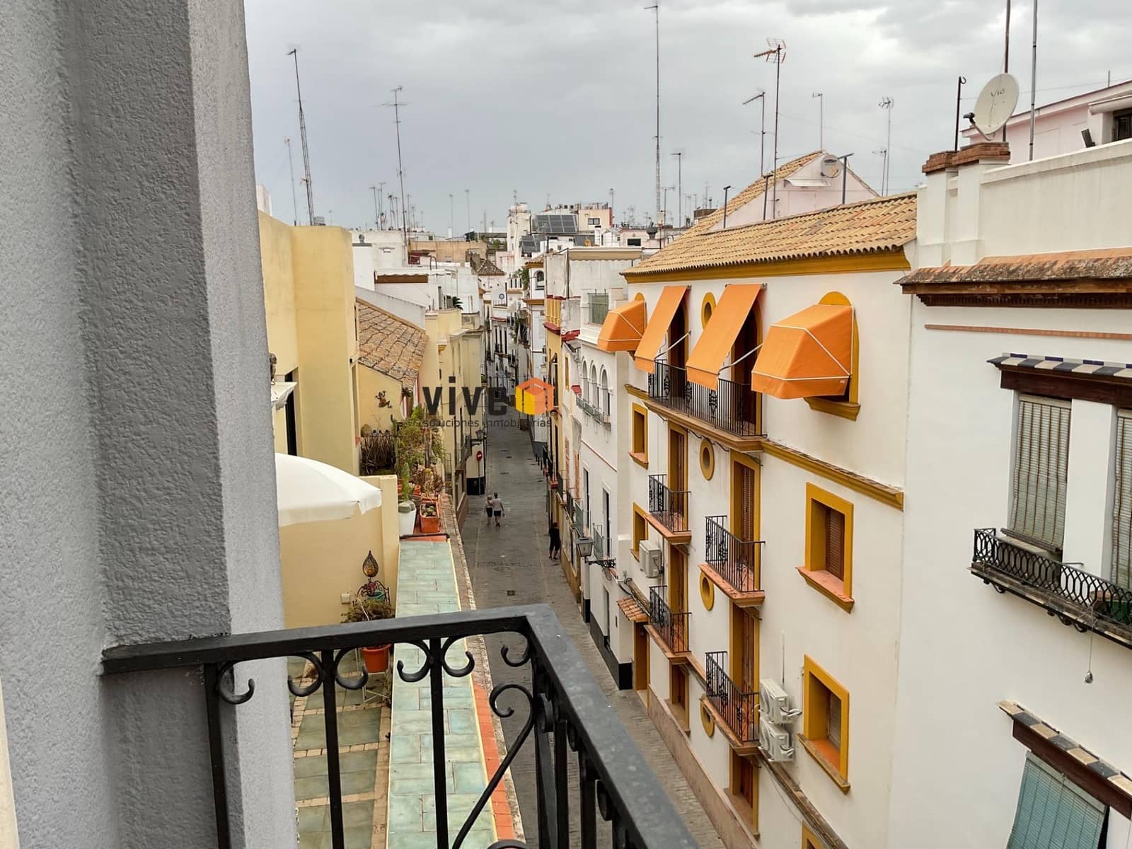 5 soveværelse Lejlighed til salg i Sevilla by med garage - € 1.120.000 (Ref: 8662347)