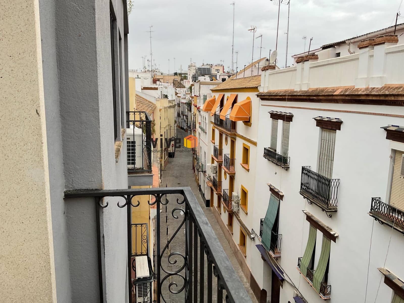 5 soveværelse Lejlighed til salg i Sevilla by med garage - € 1.120.000 (Ref: 8662347)