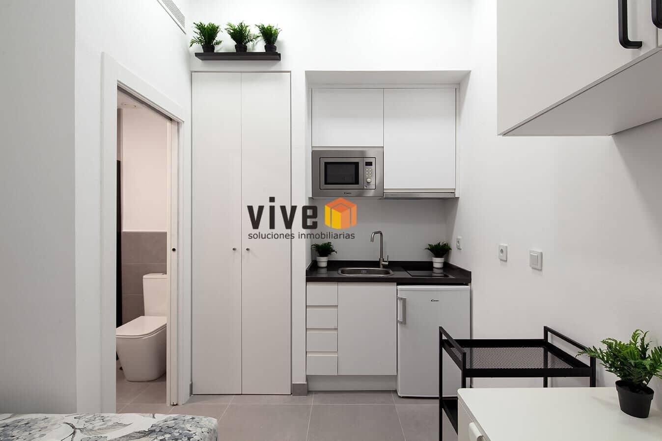 24 soveværelse Lejlighed til salg i Sevilla by - € 3.320.000 (Ref: 8905329)