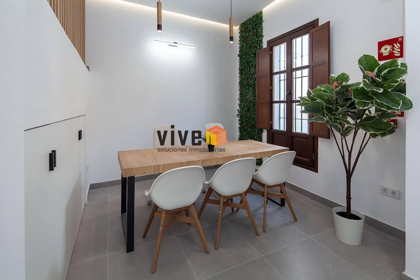 24 soveværelse Lejlighed til salg i Sevilla by - € 3.320.000 (Ref: 8905329)