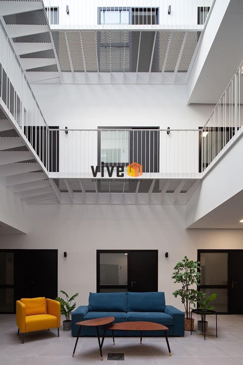 24 soveværelse Lejlighed til salg i Sevilla by - € 3.320.000 (Ref: 8905329)