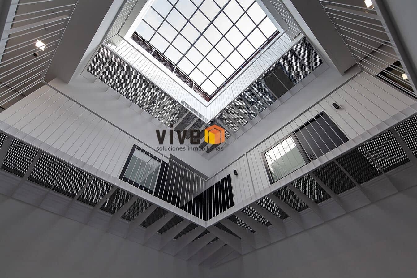 24 soveværelse Lejlighed til salg i Sevilla by - € 3.320.000 (Ref: 8905329)