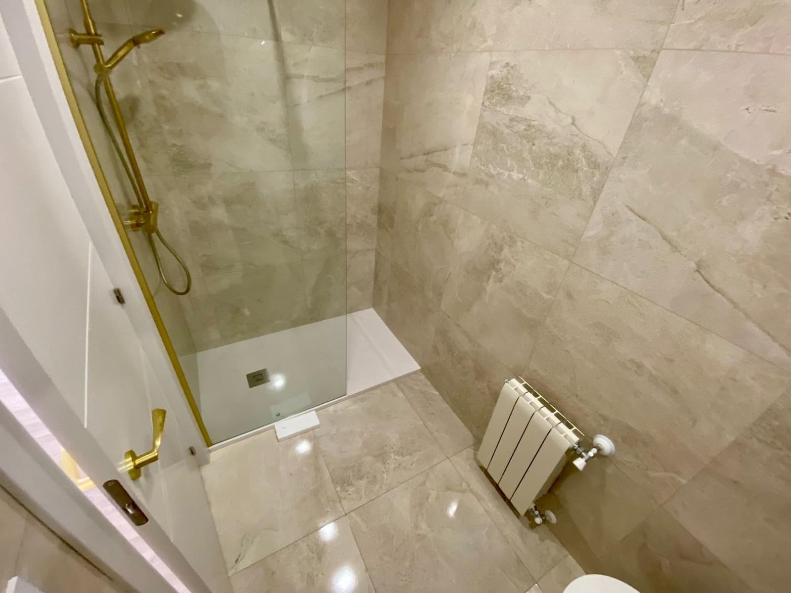 4 sovrum Lägenhet till salu i Sevilla stad - 549 000 € (Ref: 9382713)