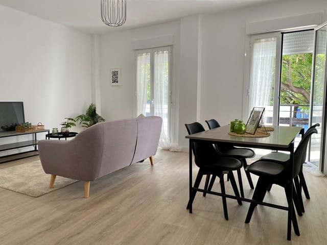 4 soveværelse Lejlighed til salg i Nervión, Sevilla by - € 399.000 (Ref: 9382715)