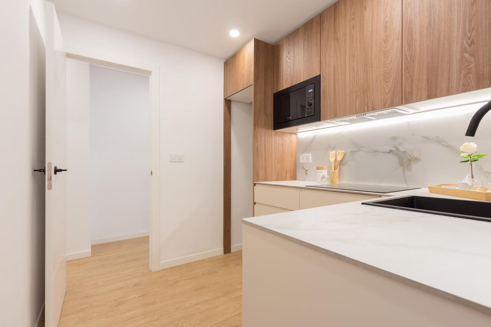 3 soverom Leilighet til salgs i Sevilla by - € 329 000 (Ref: 9403282)