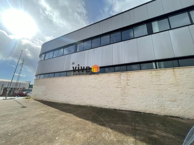 Business for sale in Bollullos de la Mitación - € 680,000 (Ref: 9416023)