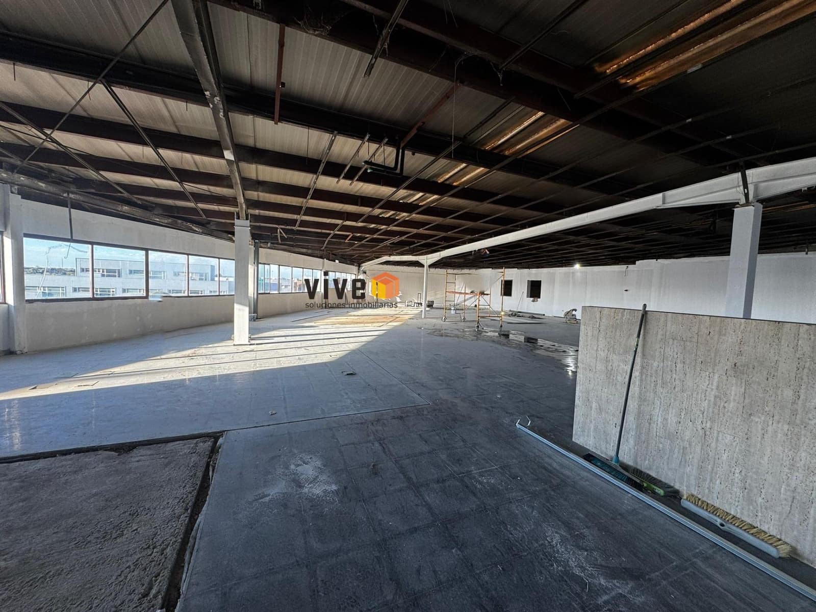 Business for sale in Bollullos de la Mitacion - € 680,000 (Ref: 9416023)