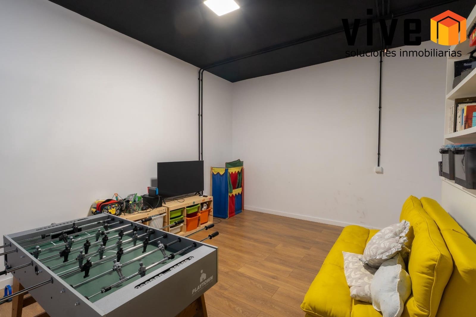 5 soverom Kjedet enebolig til salgs i Mairena del Aljarafe med svømmebasseng garasje - € 588 500 (Ref: 9548410)