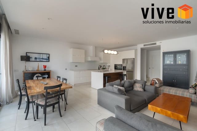 5 sovrum Semi-fristående Villa till salu i Mairena del Aljarafe med pool garage - 499 500 € (Ref: 9548410)