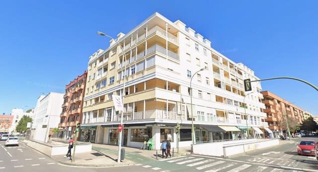 4 soveværelse Lejlighed til salg i Sevilla by med garage - € 570.000 (Ref: 9565401)