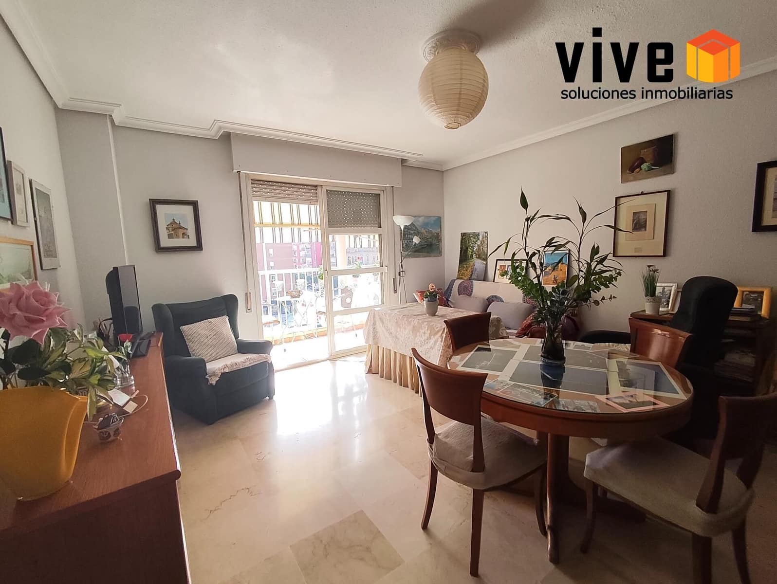 4 sovrum Lägenhet till salu i Sevilla stad med garage - 495 000 € (Ref: 9565401)