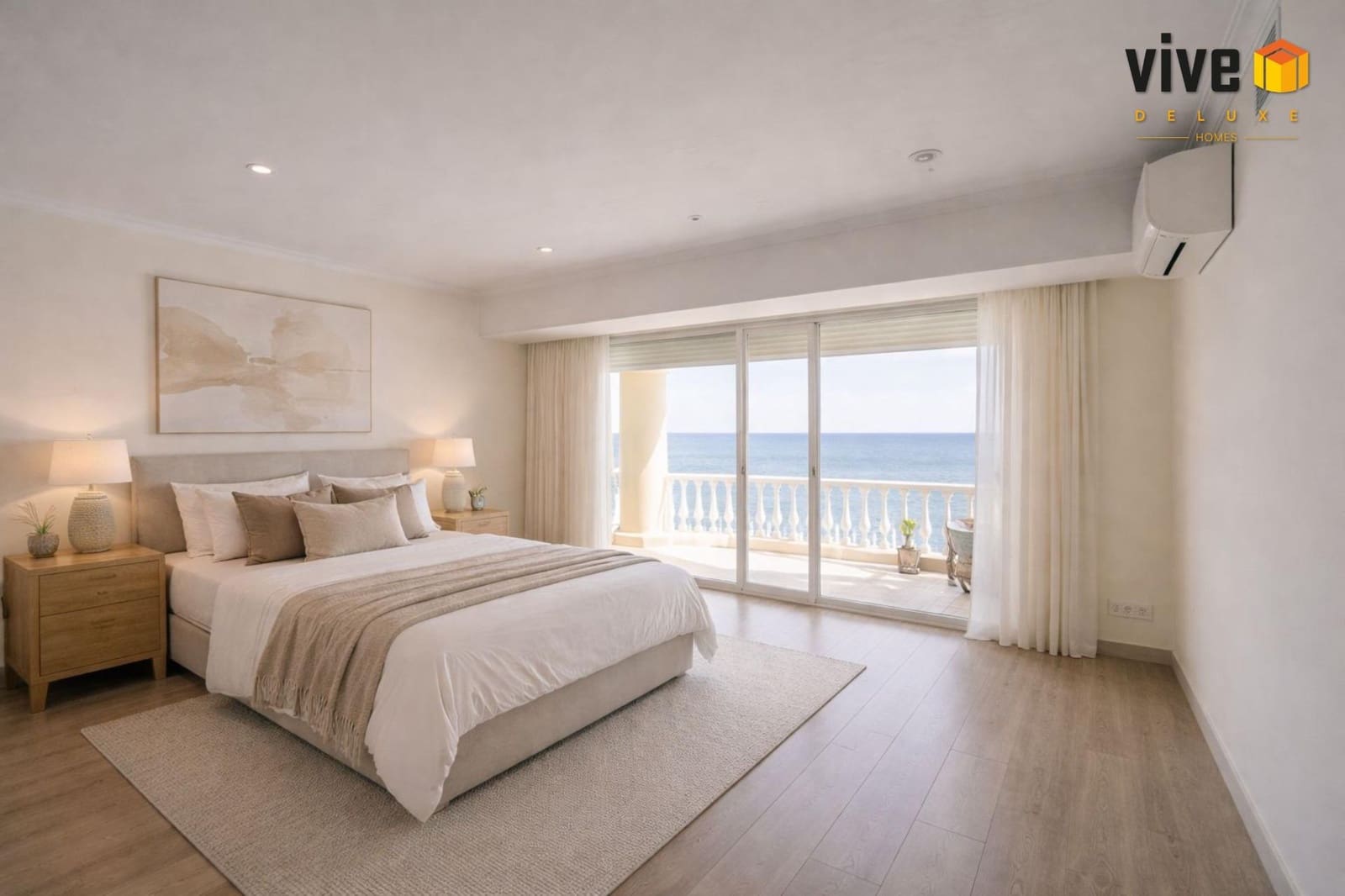 4 bedroom Villa for sale in Sotogrande with pool garage - € 2,950,000 (Ref: 9565702)