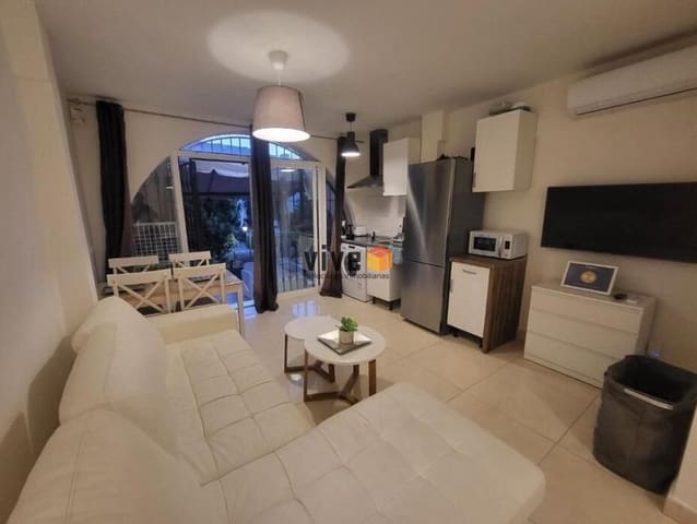 4 quarto Moradia para venda em Estepona com piscina garagem - 530 000 € (Ref: 9565703)