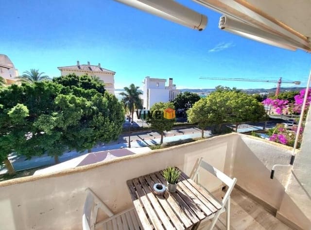4 bedroom Villa for sale in Estepona with pool garage - € 530,000 (Ref: 9565703)