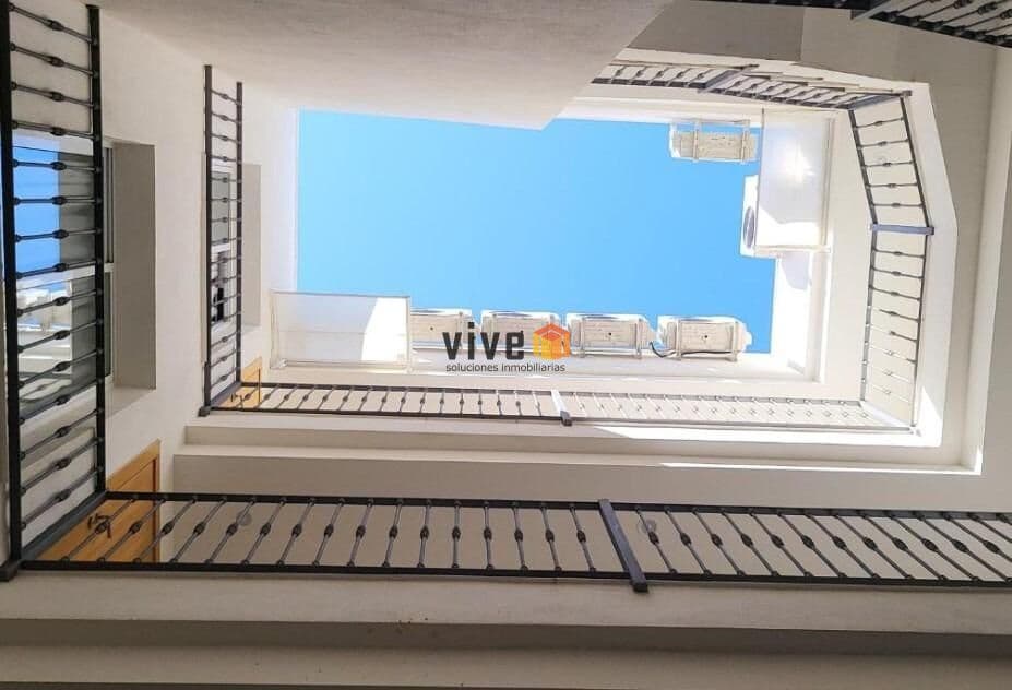 8 soveværelse Hotel til salg i Estepona - € 2.440.000 (Ref: 9565704)