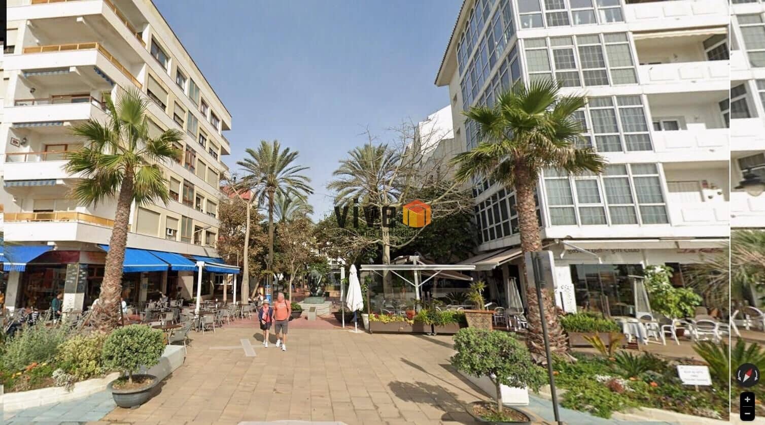Hotel de 8 habitaciones en Estepona en venta - 2.440.000 € (Ref: 9565704)