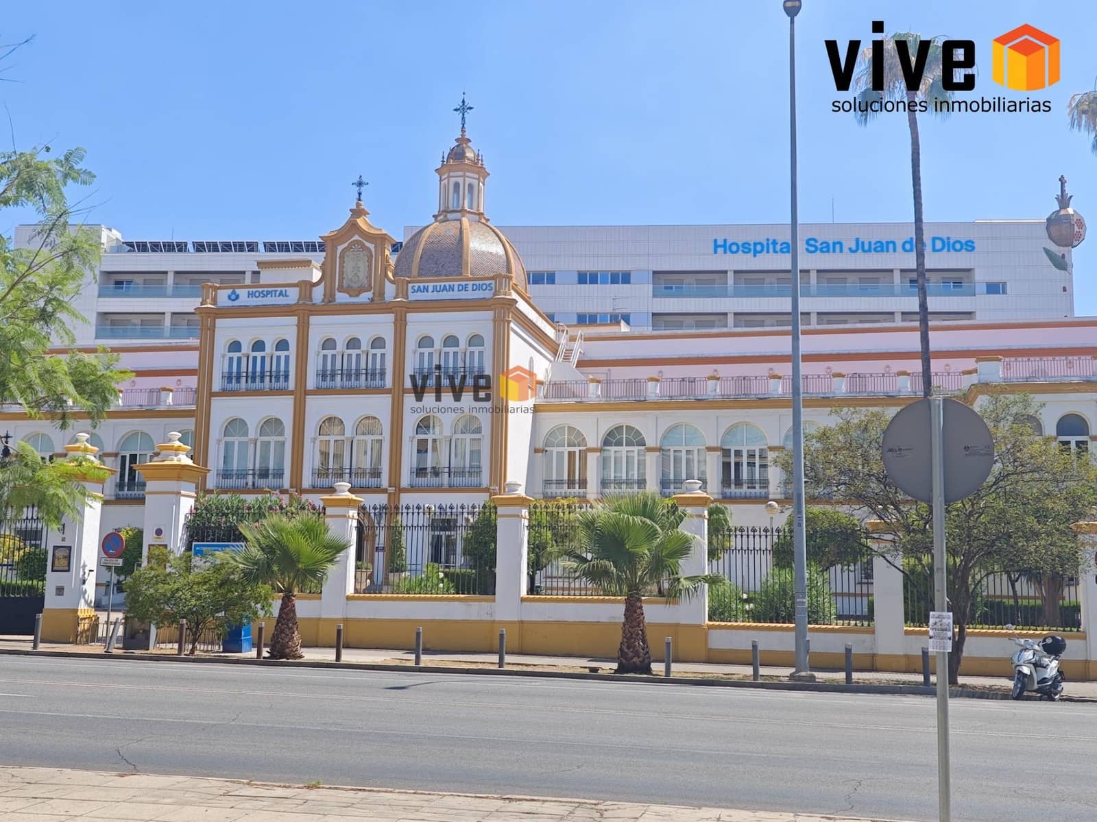 5 sovrum Radhus till salu i Sevilla stad med garage - 545 000 € (Ref: 9608223)