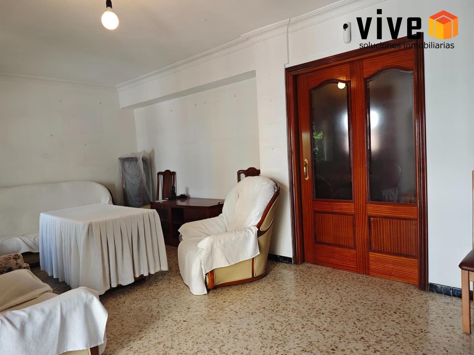 5 bedroom Terraced Villa for sale in Seville city with garage - € 545,000 (Ref: 9608223)