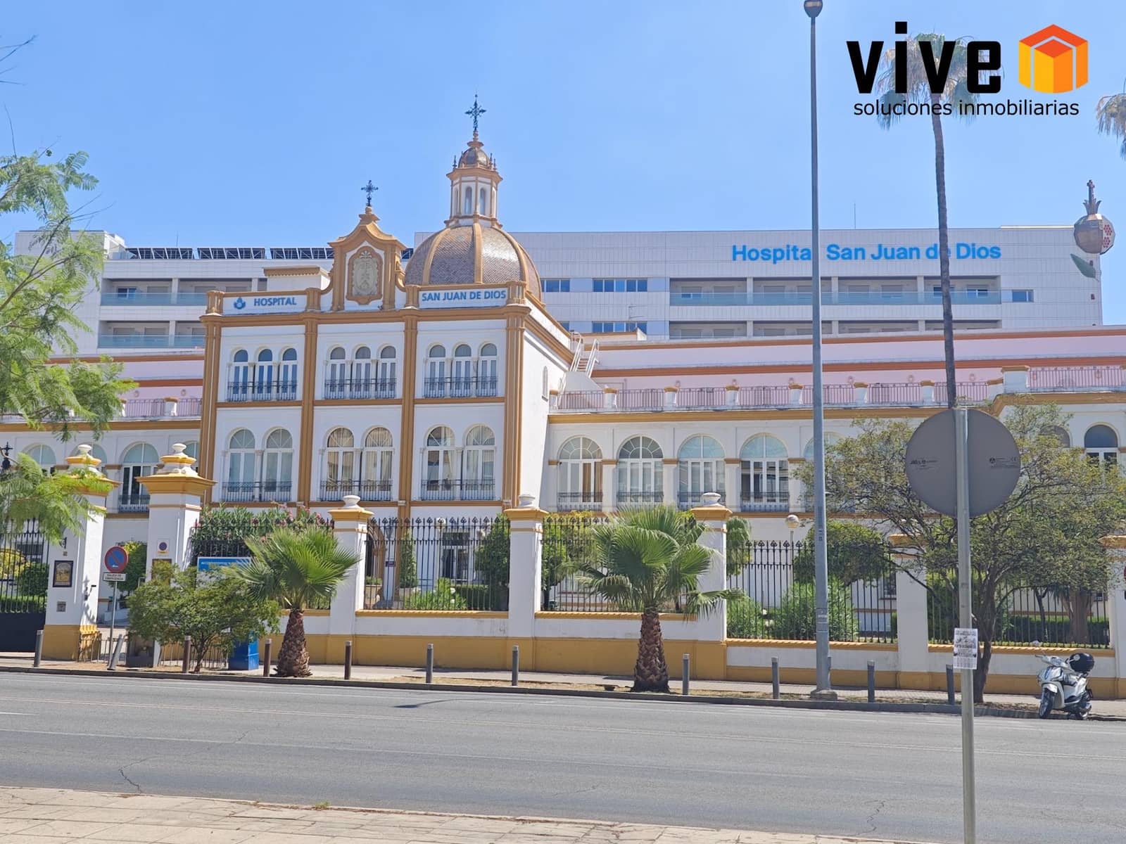 5 quarto Moradia em Banda para venda em Sevilha cidade com garagem - 490 000 € (Ref: 9608223)